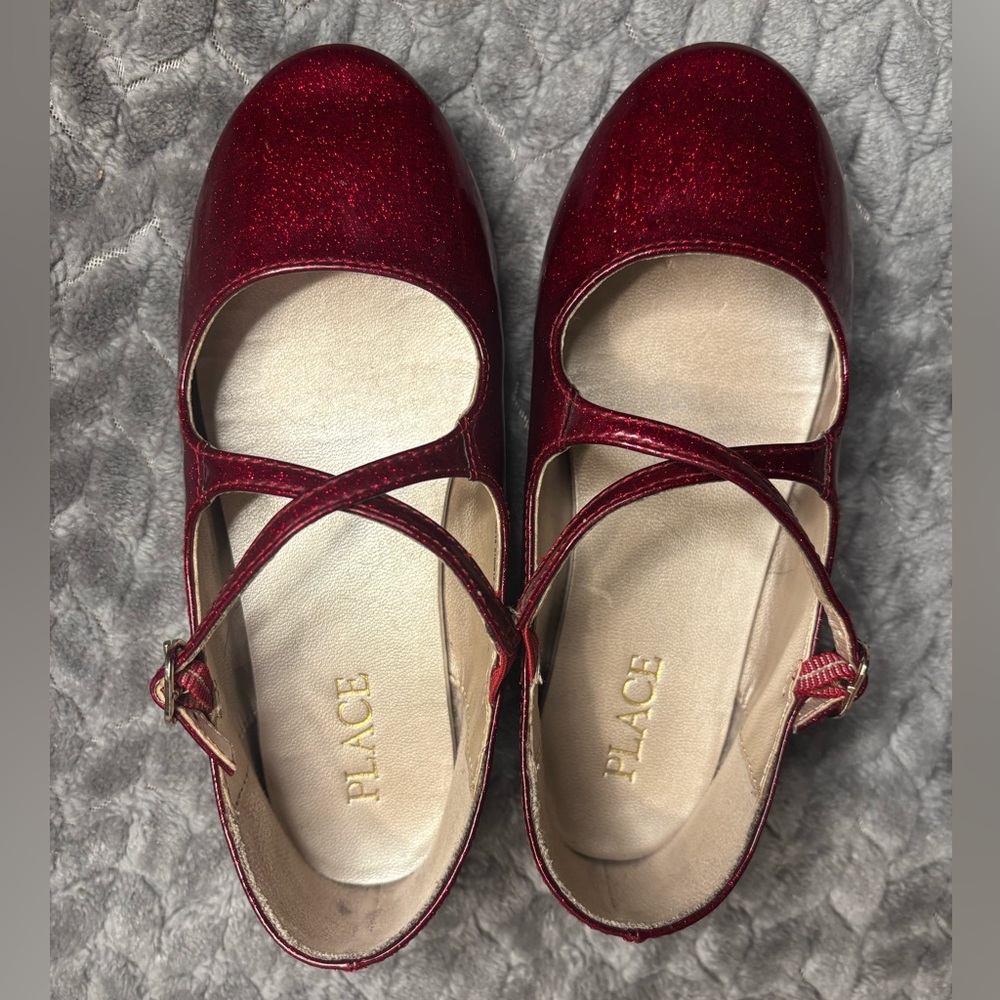 The Children's Place Red Glitter Crisscross Strap Dress Shoes sz 11 - Picture 6 of 7